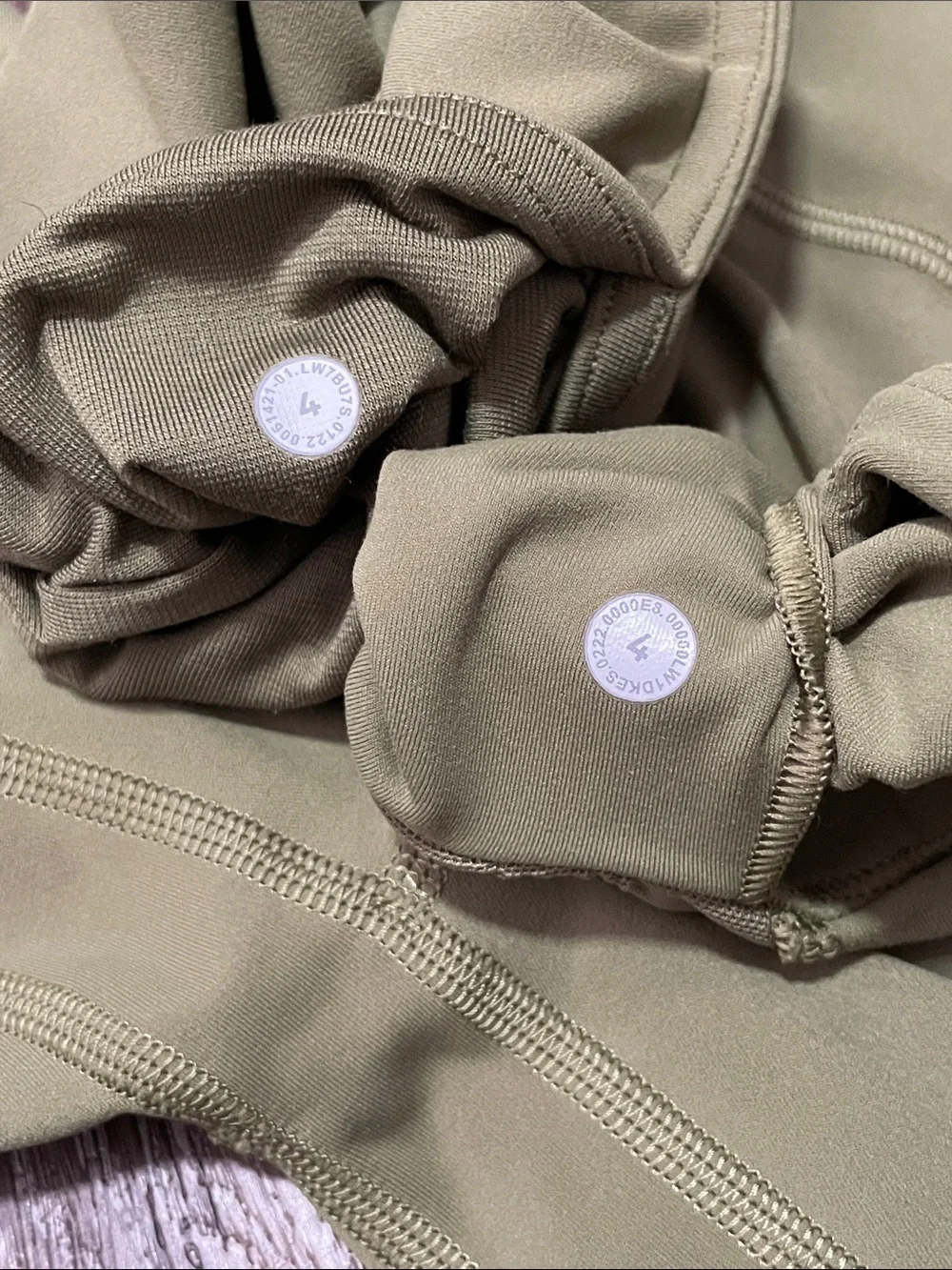 EUC Lululemon Matching Align Bronze Green Set. Size 4